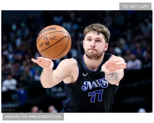 东契奇突破助攻，独行侠快攻流畅：一场数据与激情交织的赛季画卷